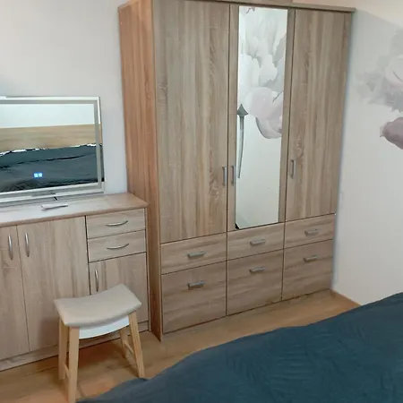 Soukromy Deluxe Апартаменты *